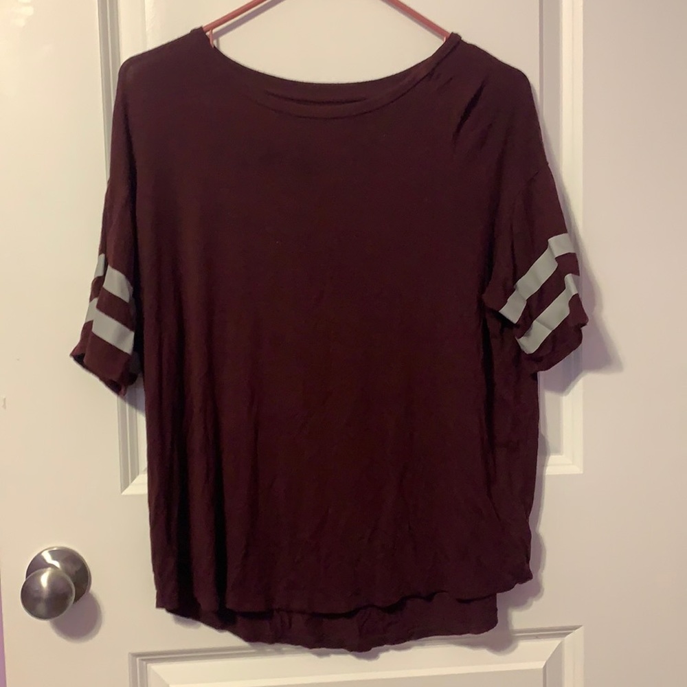 American Eagle short sleeve tee